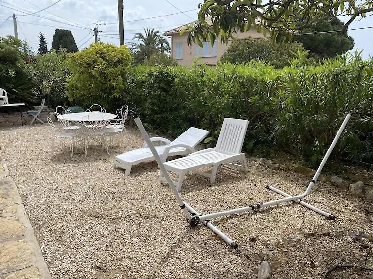 Apartment Appart 2 Ch Et 1 Traversante Avec Terrasse Et Jardin Proche Plage Bandol France